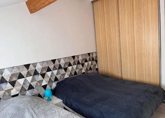 Dom wakacyjny Maison Avec Grande Terrasse A 100m De La *